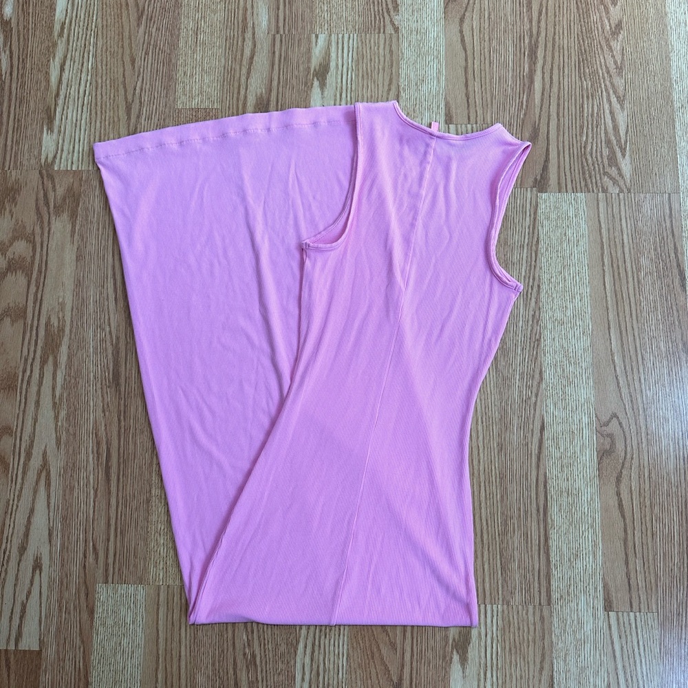 SKIMS Pink Sleeveless Maxi Dress - Picture 2 of 5